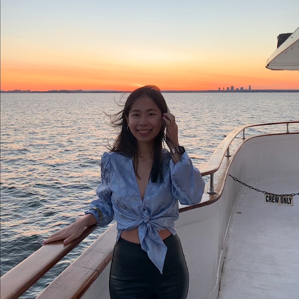 Meet your Posher, Tiffany